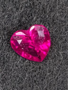 2.1 Carat Heart Ruby 14k Gold Breakout VS1 Loose Gemstone